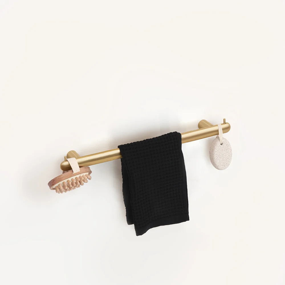 Пръчка за хавлия Corona с куки 60 см, злато 026288 - цена: 24.90€ (48.70лв.)